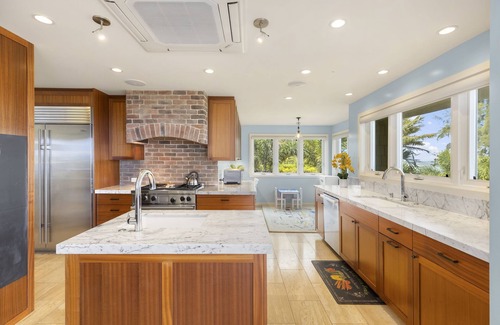 Waialua House | Waialua Beachfront Estate: Ocean Views w/Private Pool/Cabana! Steps to Beach