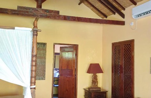 Maumere House | Waiara Village Guesthouse