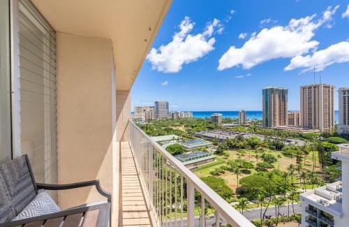 Waikiki Apartment | Waikiki Blue View