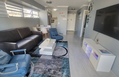 Waikiki Condo | Waikiki Condo Has 2 Bedrooms & 2 Baths, with 1 free parking space.