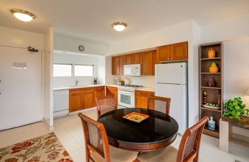 Waikiki Condo | Waikiki Shore by OUTRIGGER