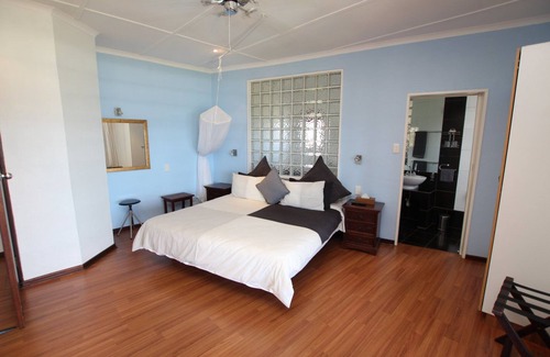 Ramsgate Beach Bed & Breakfast | Wailana Beach Lodge