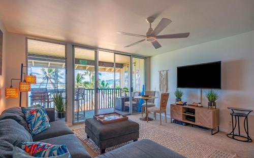Wailua House Lots Apartment | Wailua Bay View 302