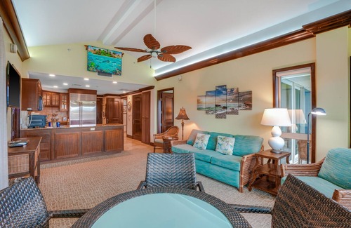 Wailua Condo | Waipouli Beach Resort C402 Top Floor 2 Bedroom Ocean & Pool View Suite with AC!