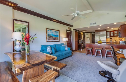 Wailua Condo | Waipouli Beach Resort E301 2 Bdm, 3 Bath - Beautiful Sleeping Giant Mtn View