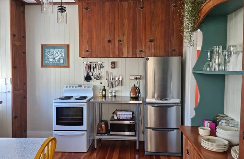 Waihi Cottage | Waitawheta Cottage
