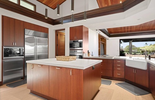 Kaupulehu House | Waiulu Estate 152B – Ocean View & Fully Renovated | Onsite Staff & Daily Housekeeping