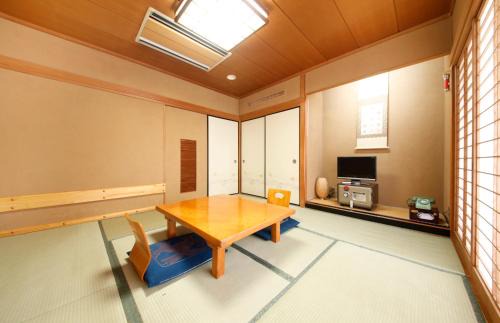 Narita Hotel | Wakamatsu Honten