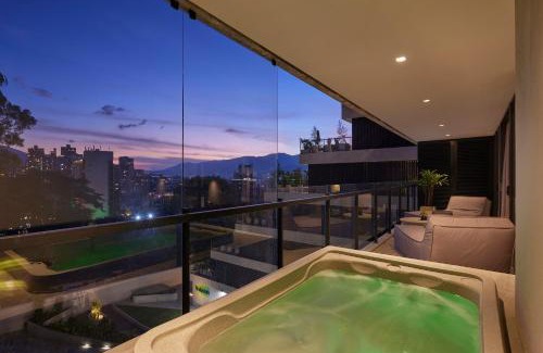 Las Lomas I Apartment | Wake Living