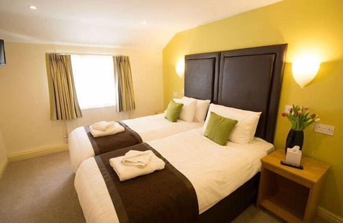 Lofthouse Hotel | Wakefield Limes Lodge