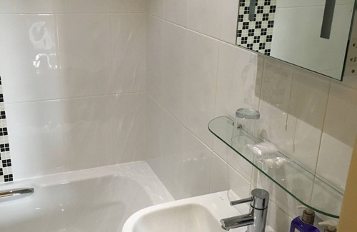 Lofthouse Hotel | Wakefield Limes Lodge