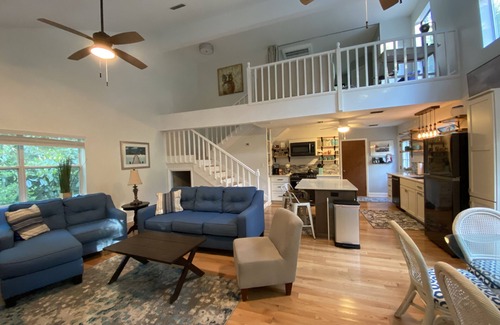 Crawfordville House | Wakulla River Retreat - a nature lover’s paradise