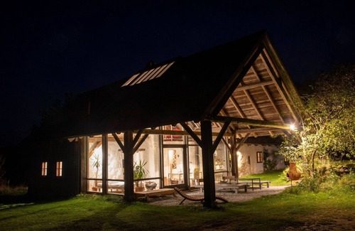Schloss Rosenau House | WALD-LAND-HOF Schloss Rosenau