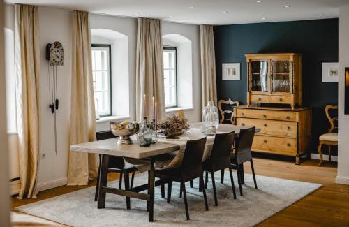 Laakirchen Apartment | Waldach Villa