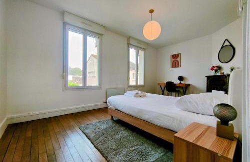 Migennes Apartment | Waldeck Rousseau - Séjour à Migennes