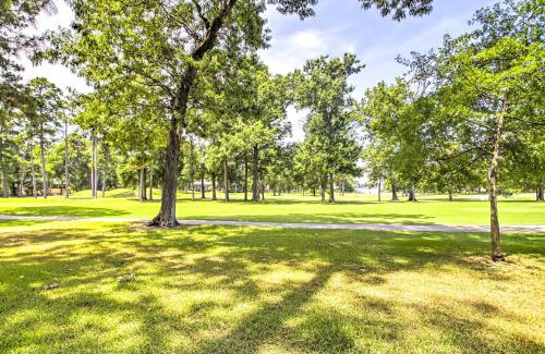 Walden on Lake Conroe Apartment | Walden Golf Course Condo Near Lake Conroe!