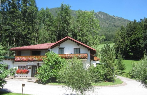 Hinterstoder Apartment | Waldhaus - Apartment 4/2 bedrooms/bathroom, toilet