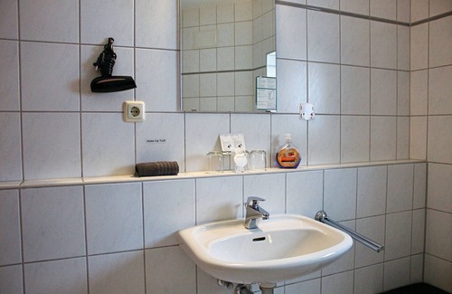 Lichtetal am Rennsteig Hotel | Waldhotel Feldbachtal