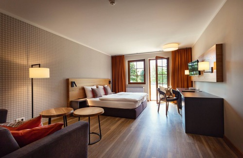 Sayda Hotel | Waldhotel Kreuztanne