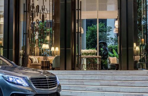 Ratchaprasong Hotel | Waldorf Astoria Bangkok