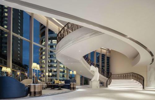 Ratchaprasong Hotel | Waldorf Astoria Bangkok