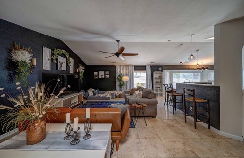 Columbia House | Wales Retreat