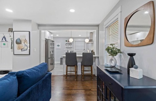 Harters Heights House | Walk 1/2 Mile to Campus & 1 Mile to ND Stadium!