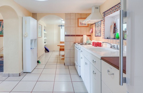 Las Cruces House | Walk Downtown: Authentic Adobe Home in Las Cruces!