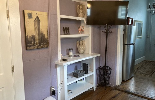 Charleston Historic District House | Walk Everywhere!