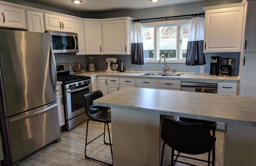 Dunkirk House | Walk out the door, walk onto the beach!