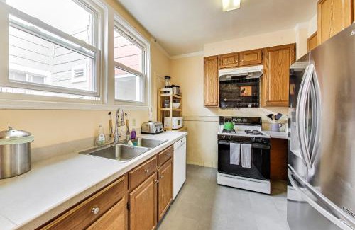 Outer Richmond House | Walk Score 80 Wrap-around Decknext To Gg Park