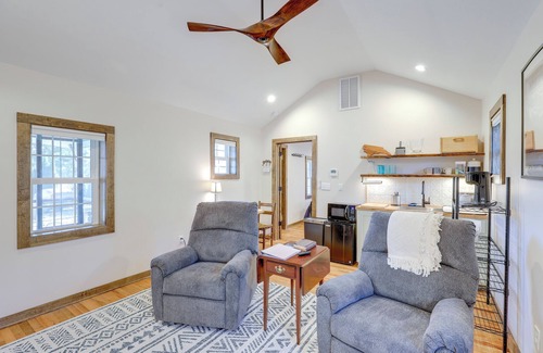 Hot Springs Cabin | Walk to Appalachian Trail: Hot Springs Hideaway