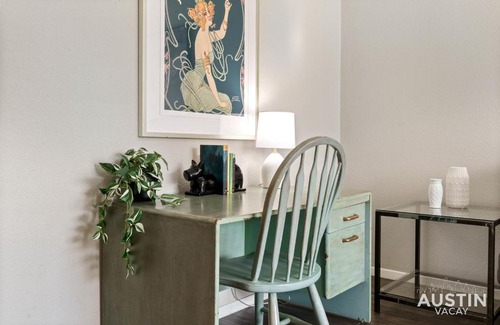 Zilker Apartment | Walk to Barton Springs Spacious Apt Backyard