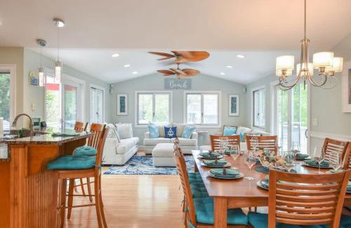 Bass River House | Walk to Bass River Beach Game Room!