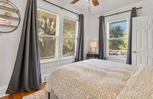 Palma Ceia Apartment | Walk to Bayshore - Near Hyde Park & Downtown