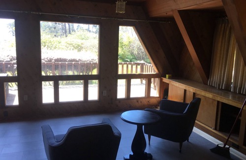 Fort Bragg House | Walk to beach and enjoy ocean view sunset from the expansive roof deck & master.