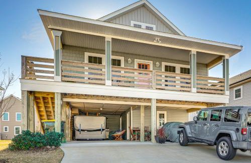 Colington Apartment | Walk to Beach Apt with Private Hot Tub!