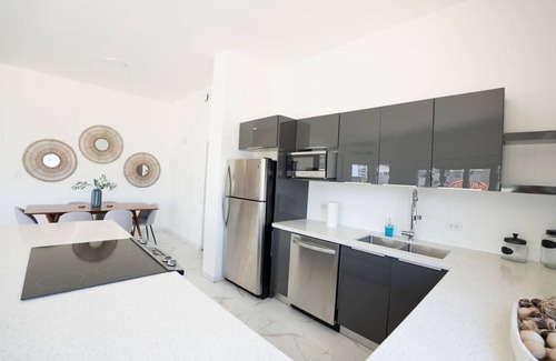 Parque Apartment | Walk to Beach, Cafes, Market, and Local Favorites