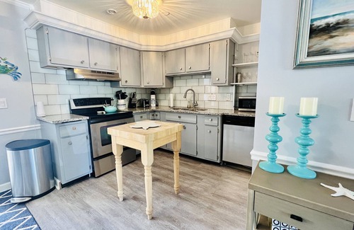 Central Beach House | Walk to Beach! East of A1A Central beach. Newly renovated fully equipped.
