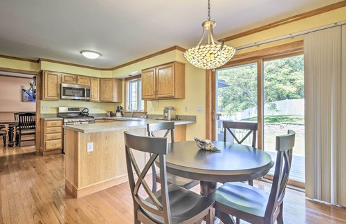 Buzzards Bay House | Walk to Beach on Buzzards Bay: Onset Home w/Deck!