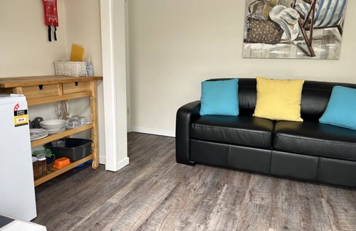 Buddina Apartment | Walk to beach, pet-friendly - Book now for Spring
