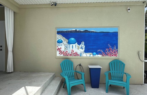 St. Augustine House | Walk to beach, pickleball, tennis, golf, bicycles, gym, island house with pool!
