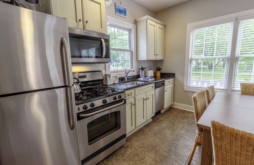 Michigan City House | Walk to Beach & the pool! Beachwalk Resort for 7