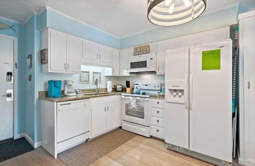 North Forest Beach Apartment | Walk to Coligny Beach Park Family-Friendly Villa
