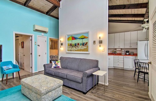 Dewey Beach Condo | Walk to Dewey Beach: Bright Condo w/Balcony!