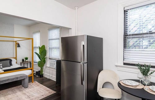 Downtown Dayton Apartment | Walk to Dining & Attractions | Free Coffee