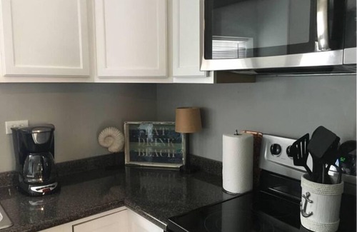 Panama City House | Walk to Dinner, Sunsets & the Bay! Pets OK! 15 minutes to Beach from St. Andrews