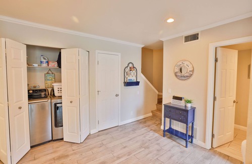 Hermosa Village House | Walk To Disneyland, Disneyland Rental Home 2.