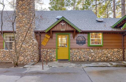 Twain Harte House | Walk to Downtown and Lake Twain Harte Cabin