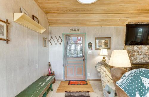 Twain Harte House | Walk to Downtown and Lake Twain Harte Cabin